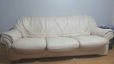 Photo of free 3 seater sofa and 2 armchairs (Spring Grove TW7) #1
