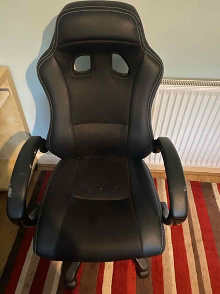 Photo of free Compact desk and office chair (B93 Bentley Heath) #4