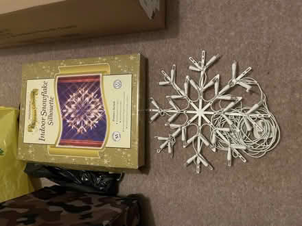 Photo of free Christmas decorations (Welling DA6) #1