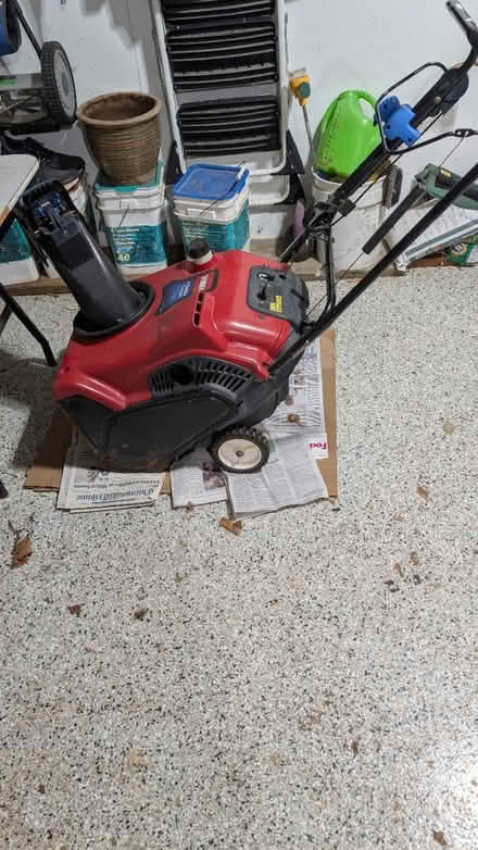 Photo of free Toro Snowblower NOT Working (Near Downtown Downers Grove) #1