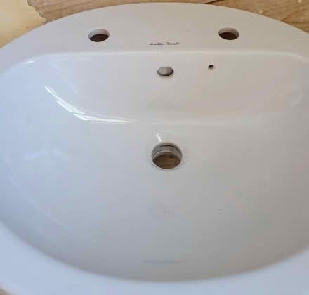 Photo of free Armitage Shanks Orbit 21 Basin. (Highfield HP2) #4