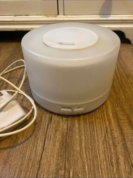 Photo of free Aromatherapy Oil Diffuser (Cheshunt En8) #1
