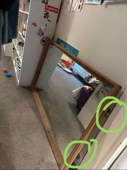 Photo of free Mirror (Richmond (north sheen station)) #3