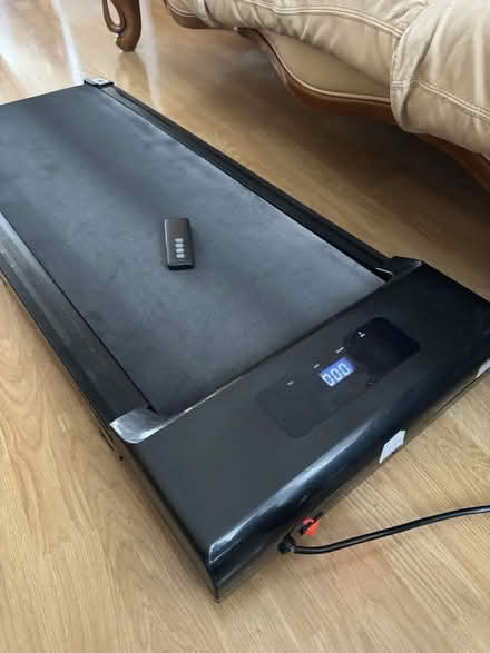 Photo of free walking pad for parts or repair (Moor Allerton LS17) #1
