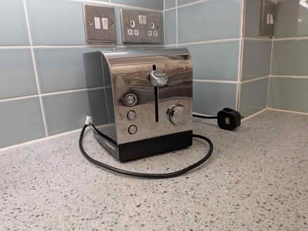 Photo of free Electric Toaster (Brighton Marina Village BN2) #2