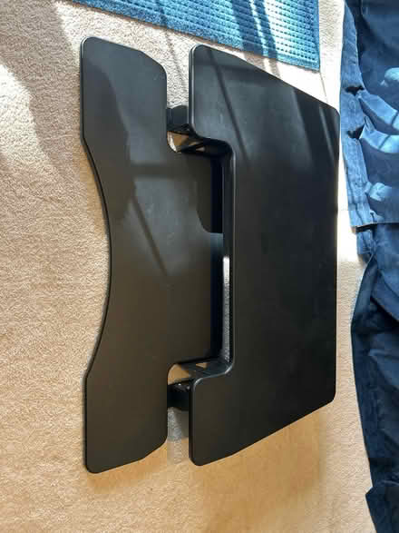 Photo of free Verse desk (North Reston) #1