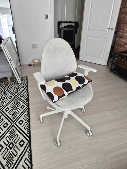 Photo of free Desk Chair (Purfleet RM19) #2