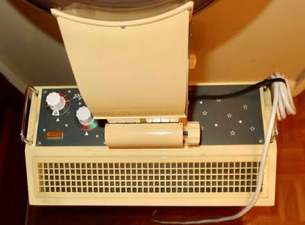 Photo of free 'Salon' Star Jet home hairdryer (Marlow SL7) #1