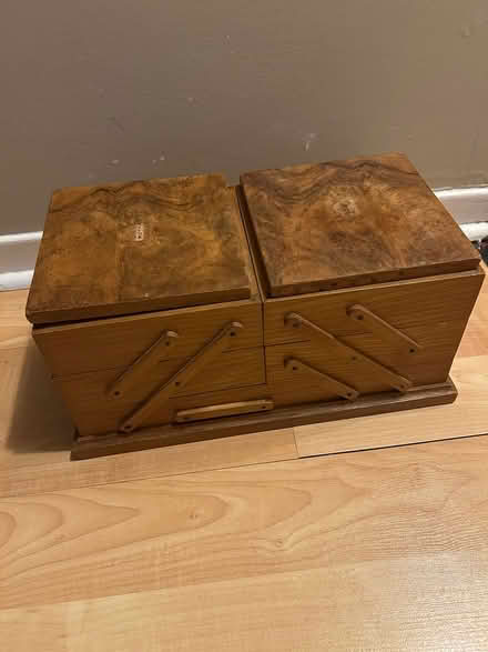 Photo of free Sewing wooden box (L5L 5P5) #2