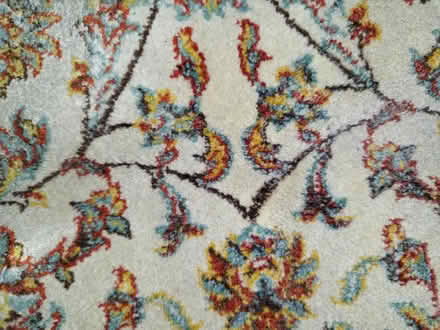 Photo of free Small Flowery Patterned Rug (Charlton SE7) #3