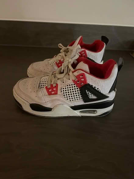 Photo of free Boys Nike Air Jordan trainers (Appleton) #3
