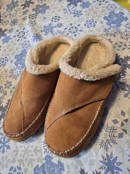 Photo of free Orthofeet Slippers Size 8 M women (Arlington MA) #1