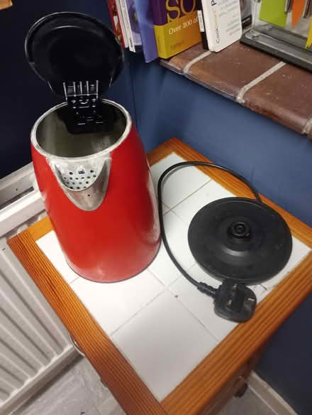 Photo of free Red electric kettle (IP4) #1