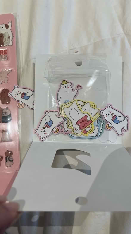 Photo of free Stickers and paper polar bears (Harrow HA1) #2