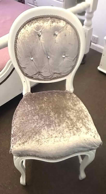 Photo of free Nice dressing table chair (Bromley North BR1) #1