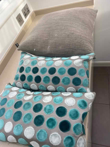Photo of free 3 cushions (Isleworth TW7) #1