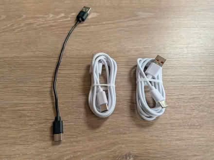 Photo of free USB A to USB C cables (Chippenham SN14) #1