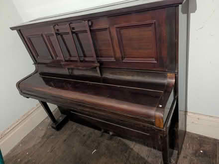 Photo of free Two pianos (Woodside SE25) #4