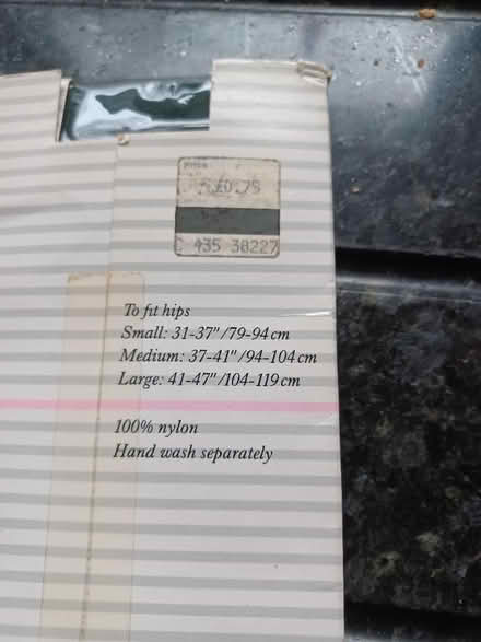 Photo of free Jonelle tights 15 denier green onyx (Woodley RG5) #3