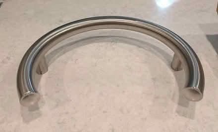 Photo of free tub/shower grab bar (Hazeldean/Castlefrank area) #1