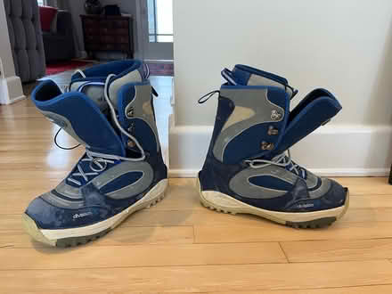 Photo of free D23 snowboard boots size 10 (Westboro, ottawa) #2