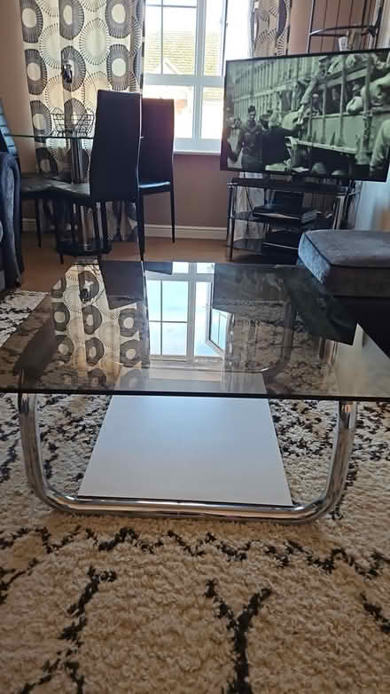Photo of free Glass coffee table (Dunstable LU6) #1