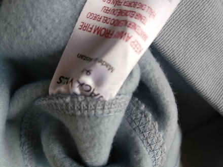 Photo of free Age 9 to 10 hoodie (Parkhead EH11) #3