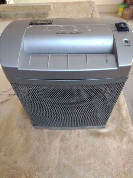 Photo of free Small paper shredder (Norwich NR7) #1