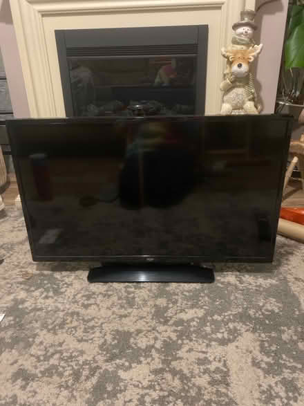 Photo of free Smart Tv 32” (Whins of Milton FK7) #2