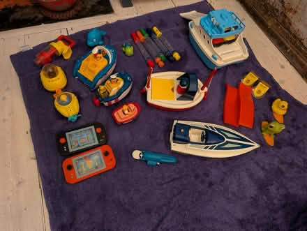 Photo of free Bath toys (HR1) #1