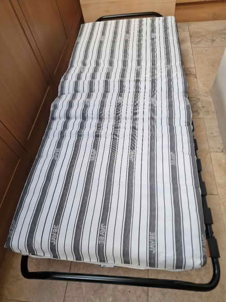 Photo of free Jay-be Z bed (Poole BH14) #3