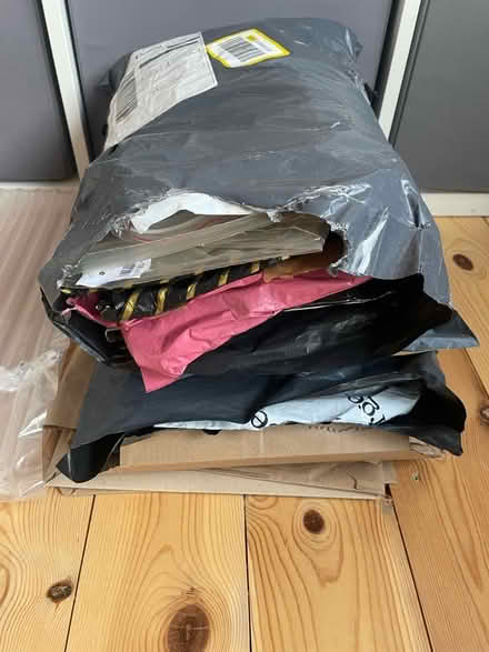 Photo of free c.50 assorted shipping envelopes (Greystones S11) #1