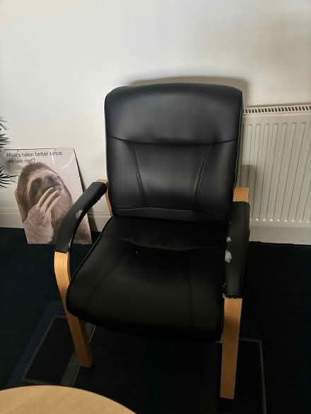 Photo of free Chair 6x (EN2 0JA) #2