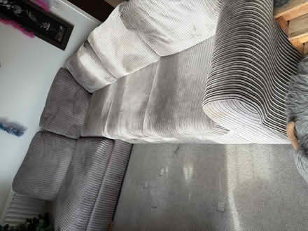 Photo of free Grey DFS sofa (Hailsham BN27) #4