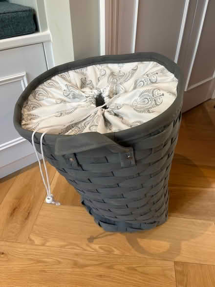 Photo of free Laundry basket (Tooting) #1
