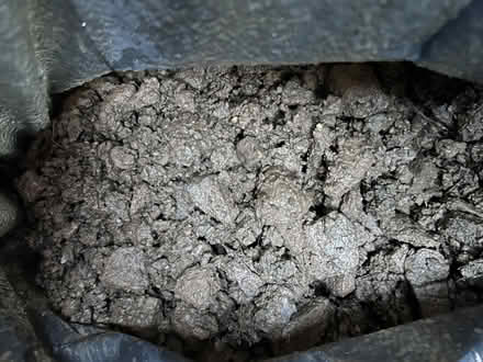 Photo of free 100kg+ rock & crushed rock aggregate (Bicester OX26) #1