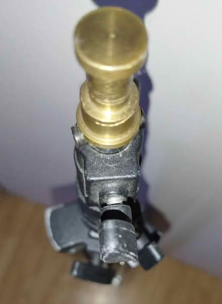 Photo of free Photography Tripod (Charlton SE7) #2