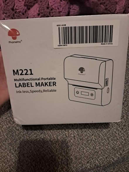 Photo of free Label maker NEW (Weybridge KT13) #1