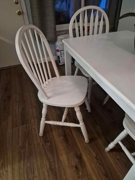 Photo of free White Small Dinette (E Sunnyvale) #3