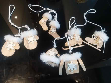 Photo of free Advent candle, murky Thomas snow globe and a few decs (Penwortham PR1) #1