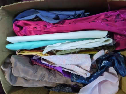 Photo of free Silky and fine fabrics (Halton LA2) #1