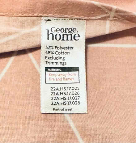 Photo of free Duvet sets (single size) - grey, pink & white (Broadwindsor DT8) #2