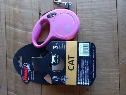 Photo of free Cat harness and retractable leash (Penarth CF64) #2