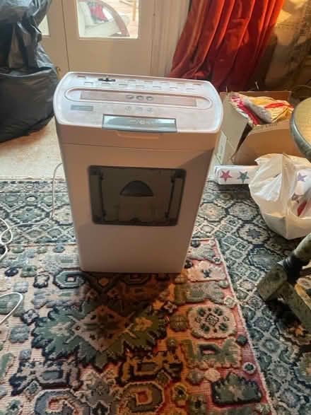 Photo of free Paper shredder (Bedford) #1
