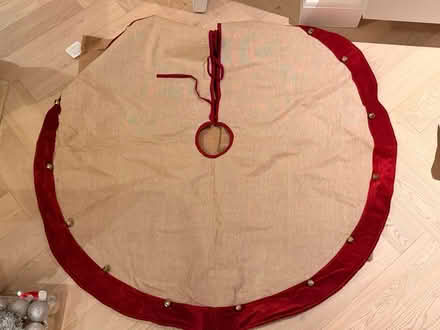 Photo of free Tree Skirt (Grove Park, Chiswick, W4) #1