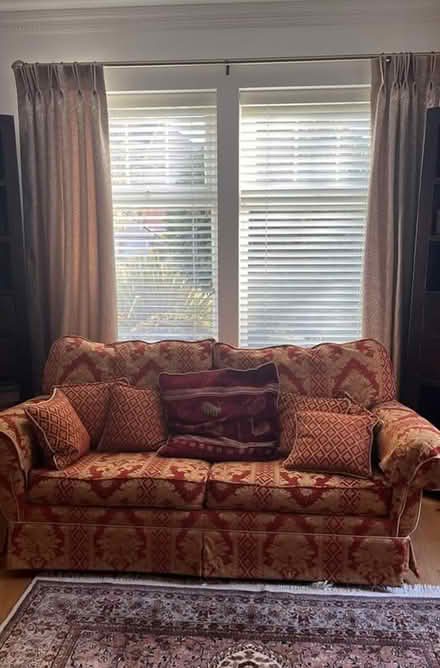 Photo of free Sofas (Kings Hill) #1
