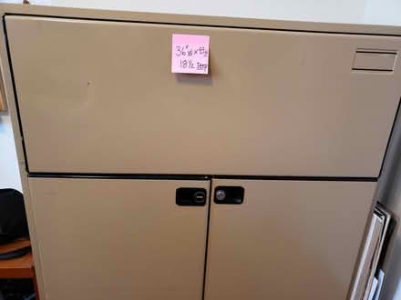 Photo of free lateral /horizontal filing cabinet (South of Carling Ave.) #2