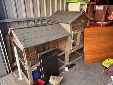 Photo of free Large rabbit hutch (Branston DE14) #1