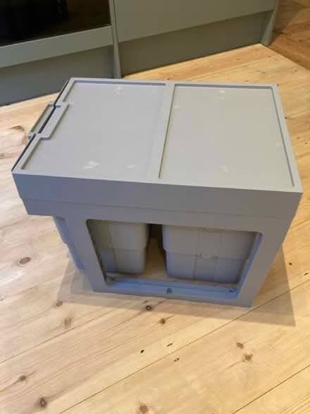Photo of free Hafele 2x16L pull-out kitchen bin (E17 8EQ) #4