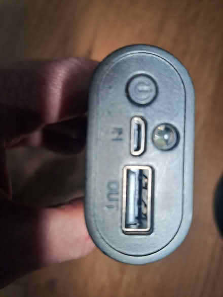 Photo of free Griffin Technology 4000 mAh power bank (Stargate NE40) #2